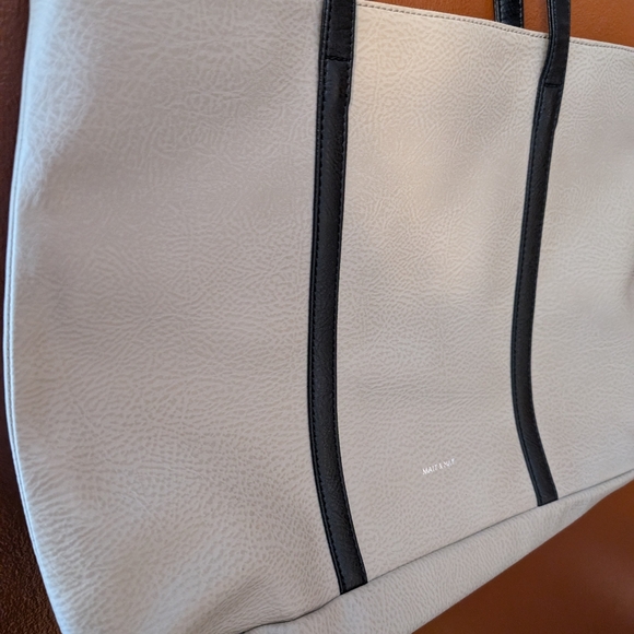 Matt & Nat vegan leather bag - Picture 3 of 4